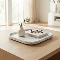 MARBLE SQUIRCLE TRAY | Carrara