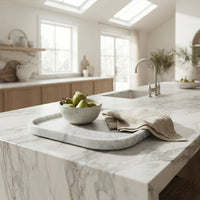 MARBLE SQUIRCLE TRAY | Carrara