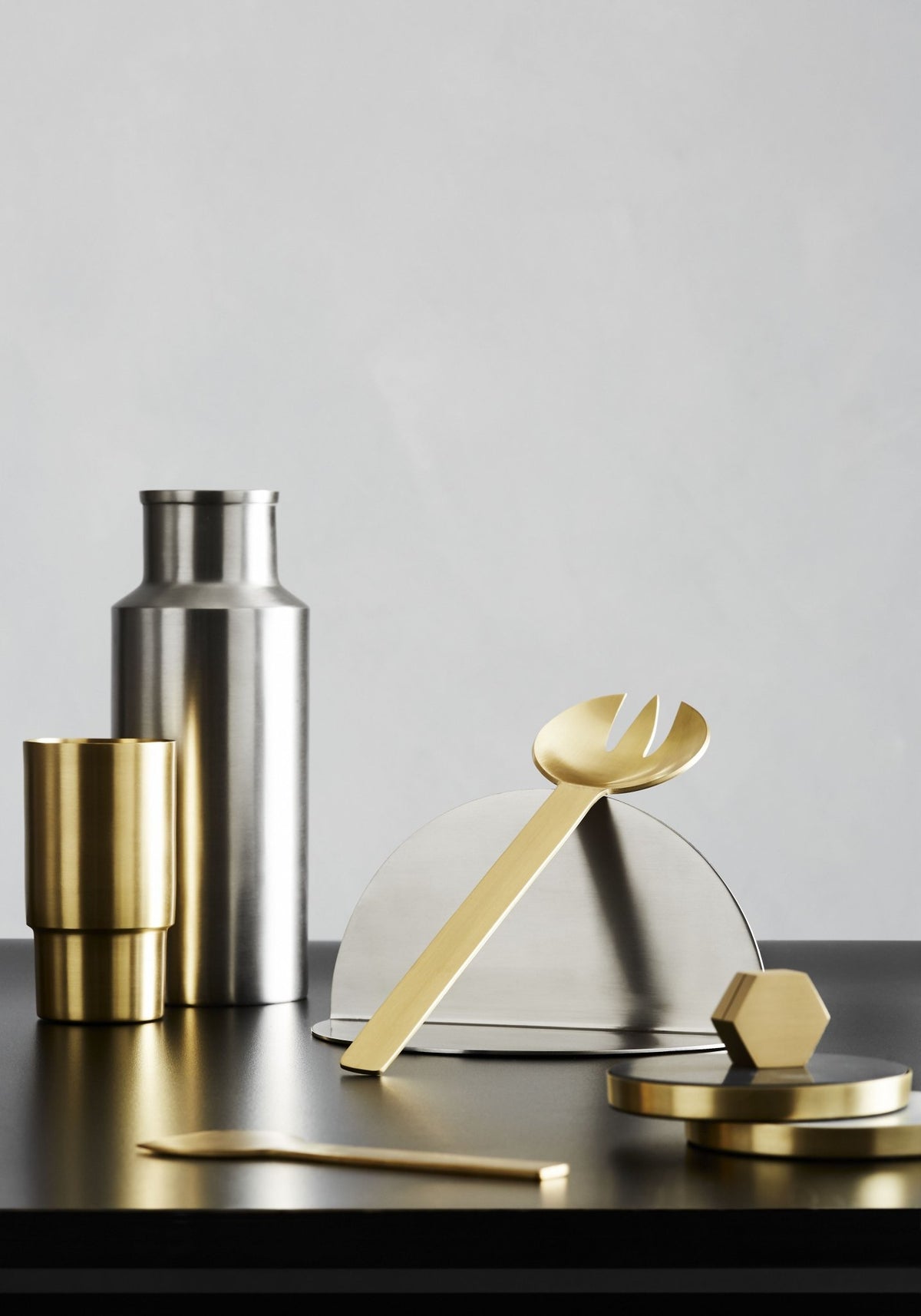 GEO WATER PITCHER | Brushed Nickel Home Decor B E H R & C O.