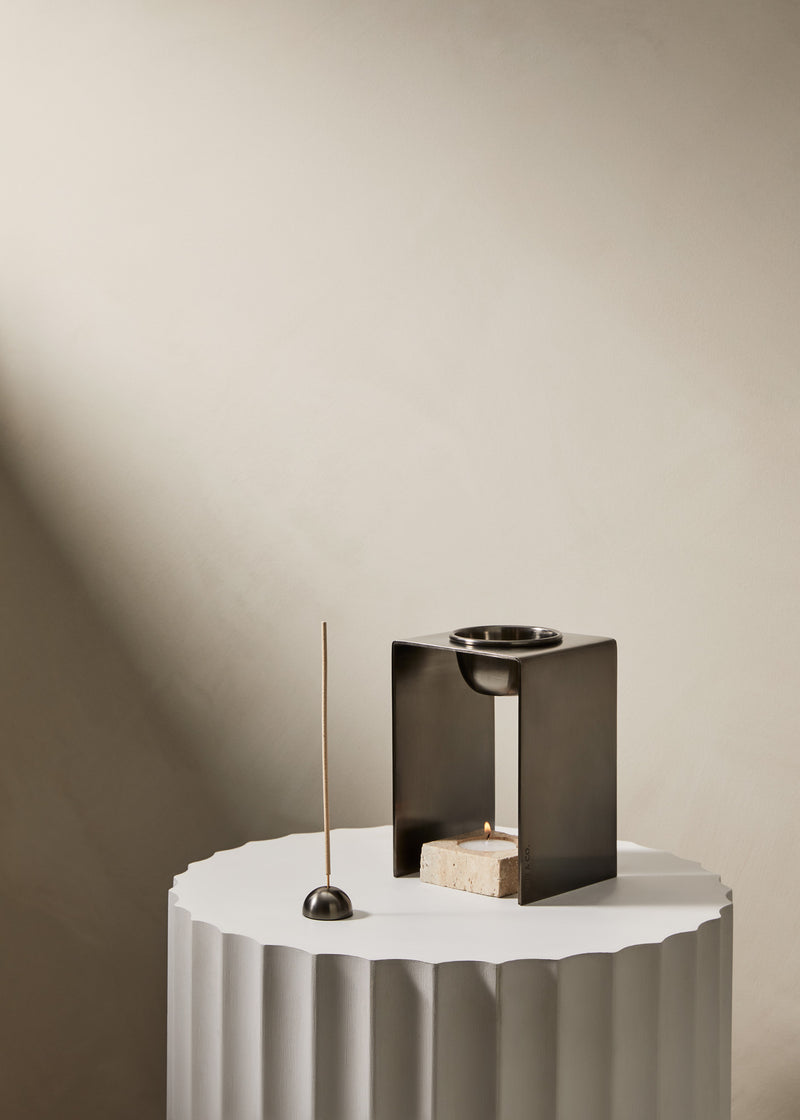 OIL BURNER  | Black Nickel & Travertine