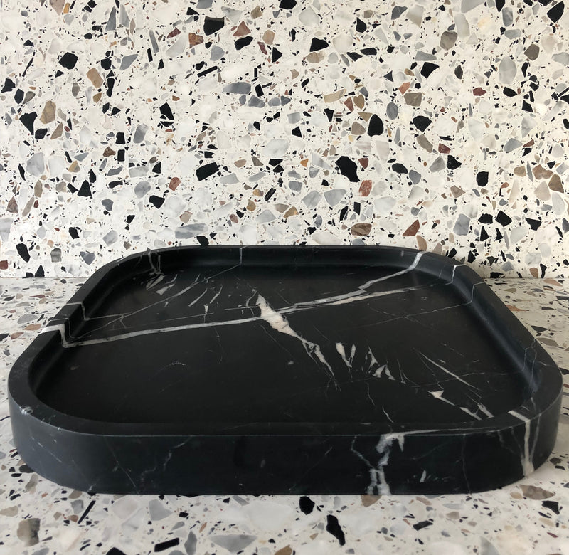MARBLE SQUIRCLE TRAY | Nero Marquina
